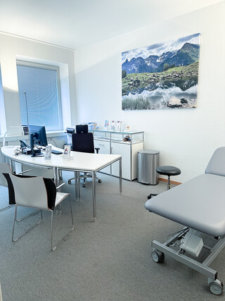 MVZ_Schlump-One_Behandlungszimmer4_c_Klinik_Manhagen